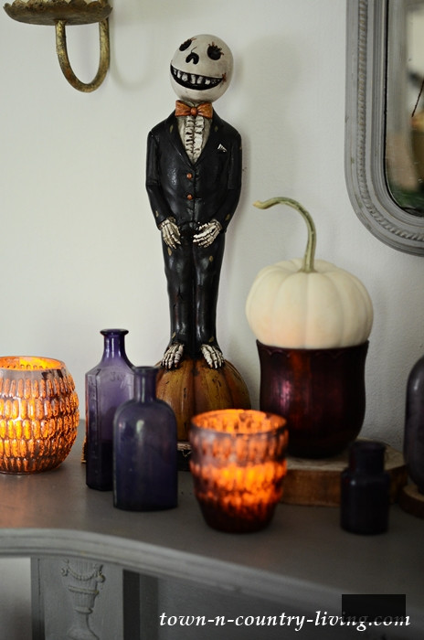 Halloween Mantel and Home Tour