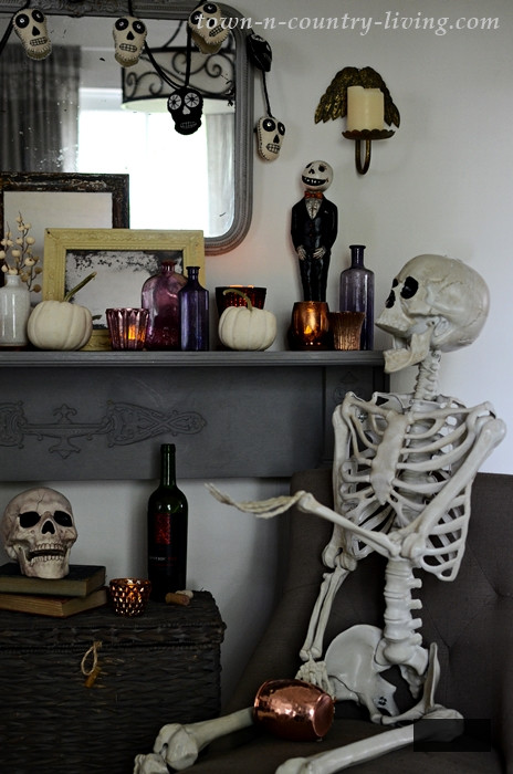 Skeleton Sightings in Halloween Home Tour