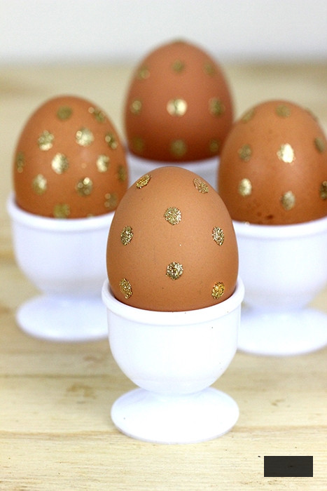 Gold Polka Dot Easter Eggs