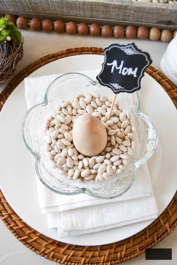 If you are seeking beautiful Easter tablescapes, click to see how effortless it is to bring spring to your table without stress or much effort.