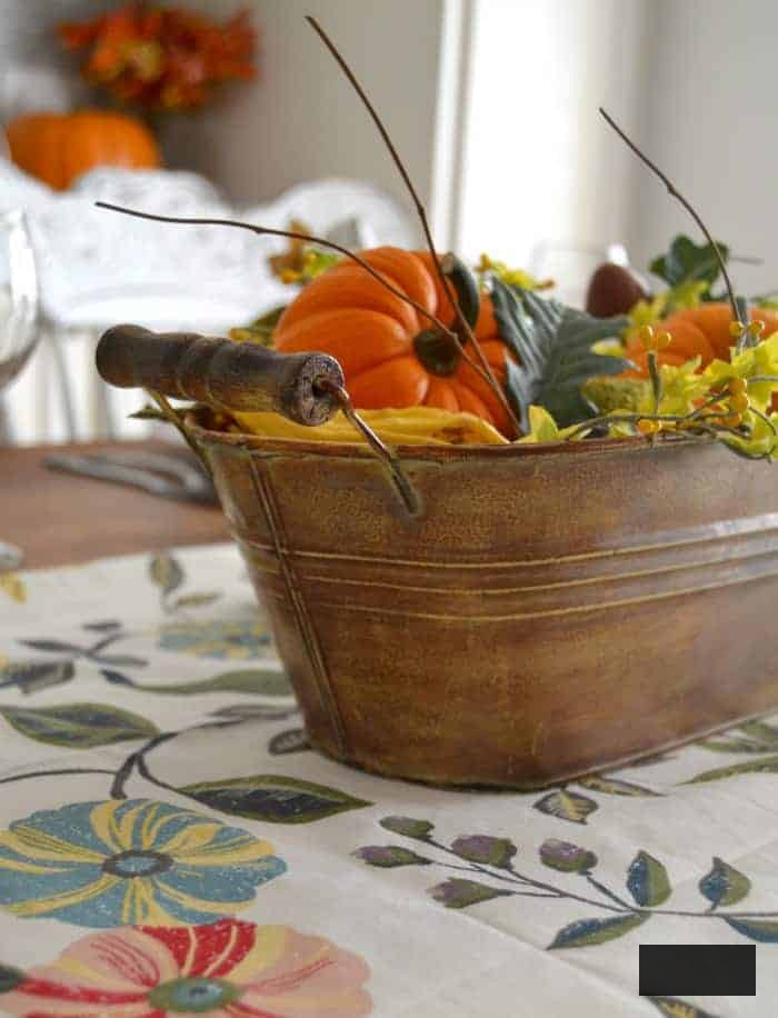 If you aim to create a lovely Thanksgiving Tablescape this year, click over to view this simple nature inspired Thanksgiving Tablescape.
