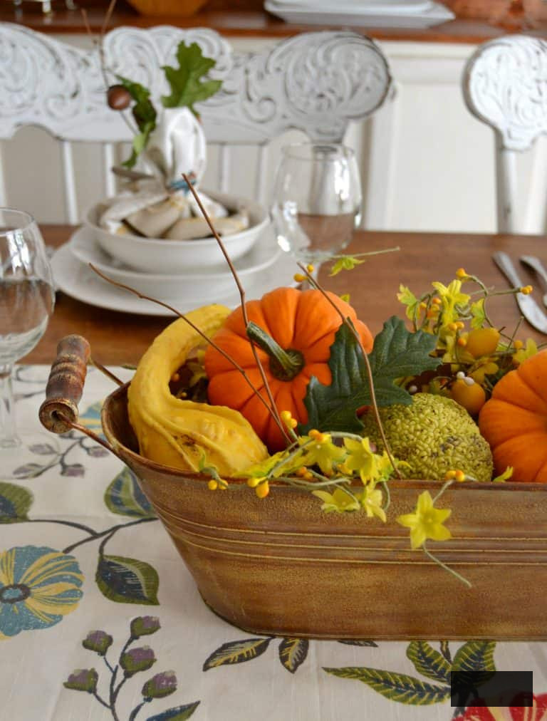If you aim to create a lovely Thanksgiving Tablescape this year, click over to view this simple nature inspired Thanksgiving Tablescape.