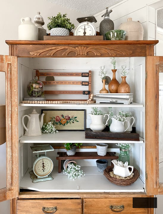 Thrifted Decor Adds Spring Touches To The Living Room