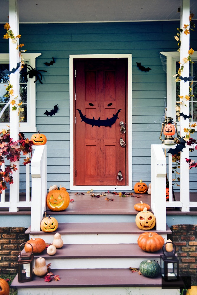 Front porch adorned for Halloween