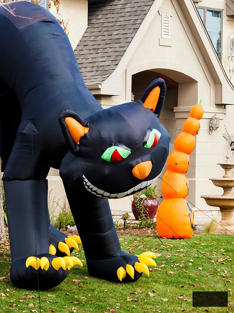 Outdoor Halloween decorations - inflatable black cat