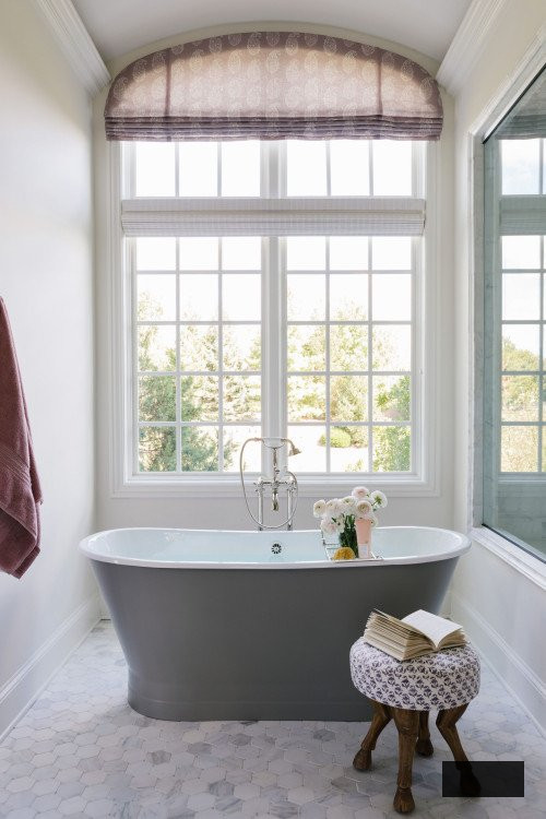 Free Standing Tub Under Window