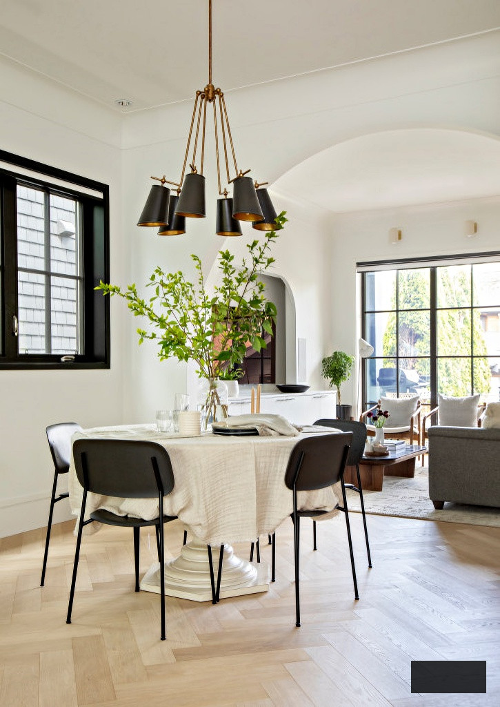 breakfast nook leading into family room