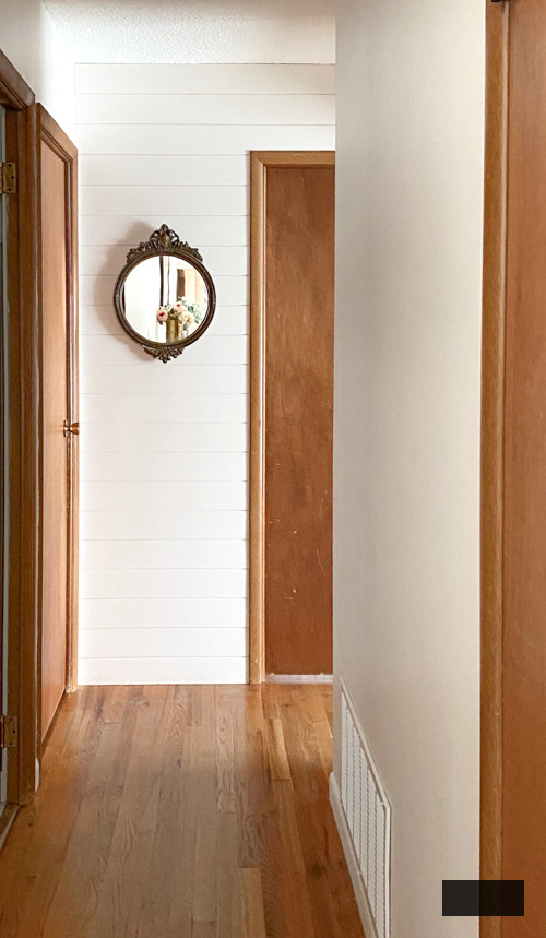 Transform your corridor with our DIY corridor makeover guide. Simple steps, affordable materials, and a bit of paint will deliver remarkable results!