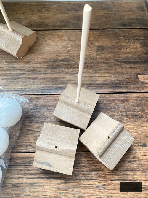 Create charming DIY tabletop ghosts for Halloween with our easy tutorial. Learn to make spooky yet adorable ghost decorations using simple materials at home.