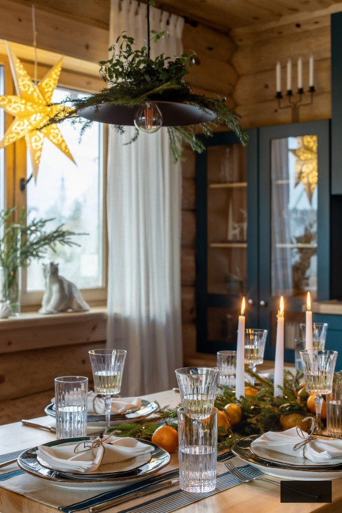 Scandinavian style Christmas cabin - dining room