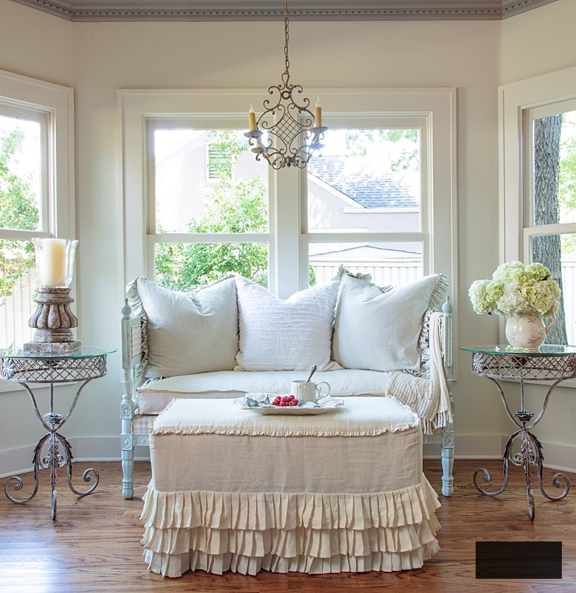 vintage sun room