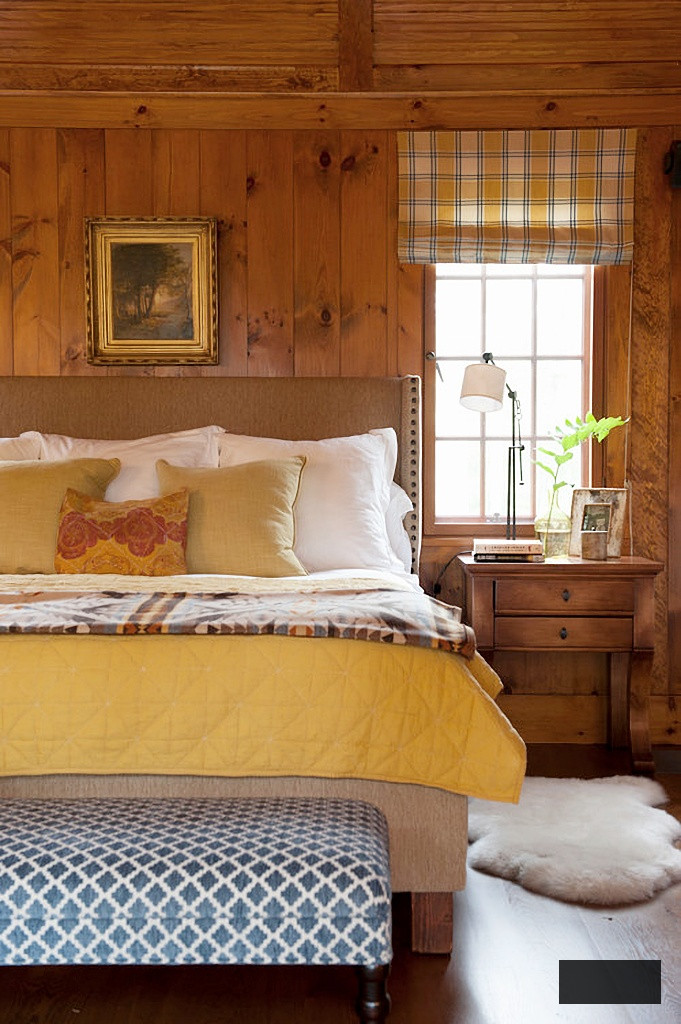 summer cabin bedroom