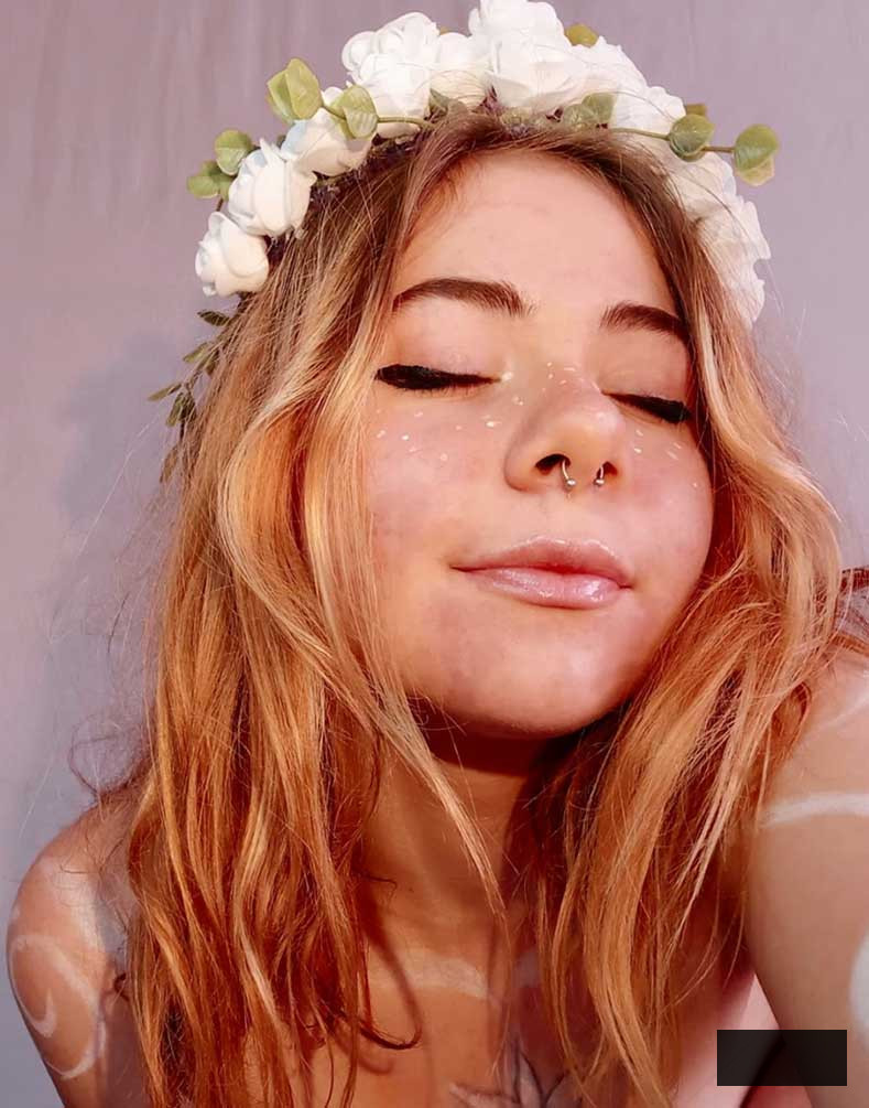easy fairy hairstyle flower crown