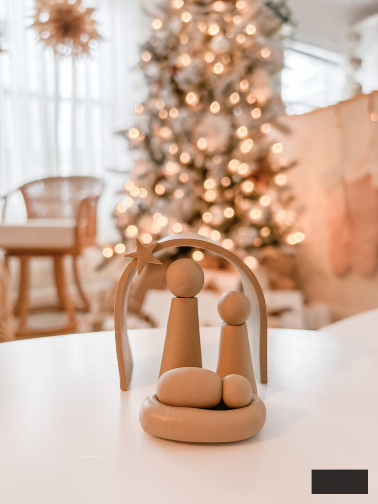 These DIY Nativity Set Concepts are enjoyable, significant, and simple to create! Get inspired to make a special handmade nativity for your Christmas decorations.