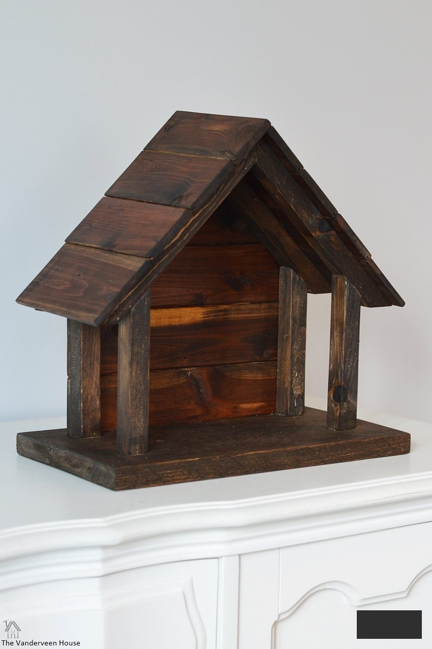 These DIY Nativity Set Concepts are enjoyable, significant, and simple to create! Get inspired to make a special handmade nativity for your Christmas decorations.