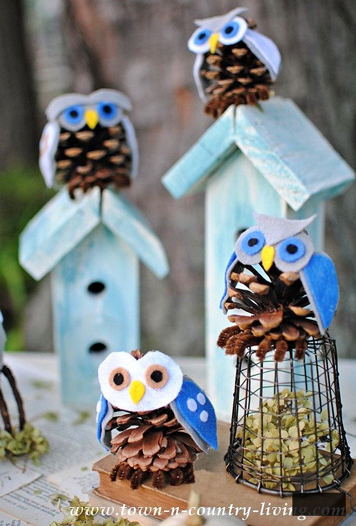 how to make pine cone owls