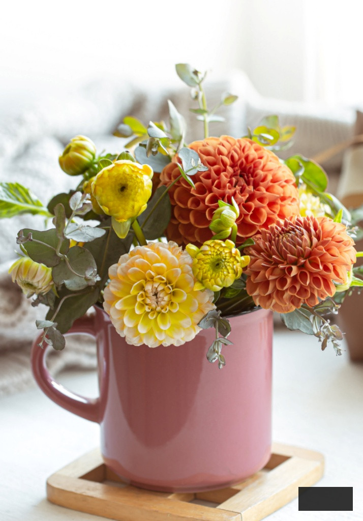 fall flower arrangement