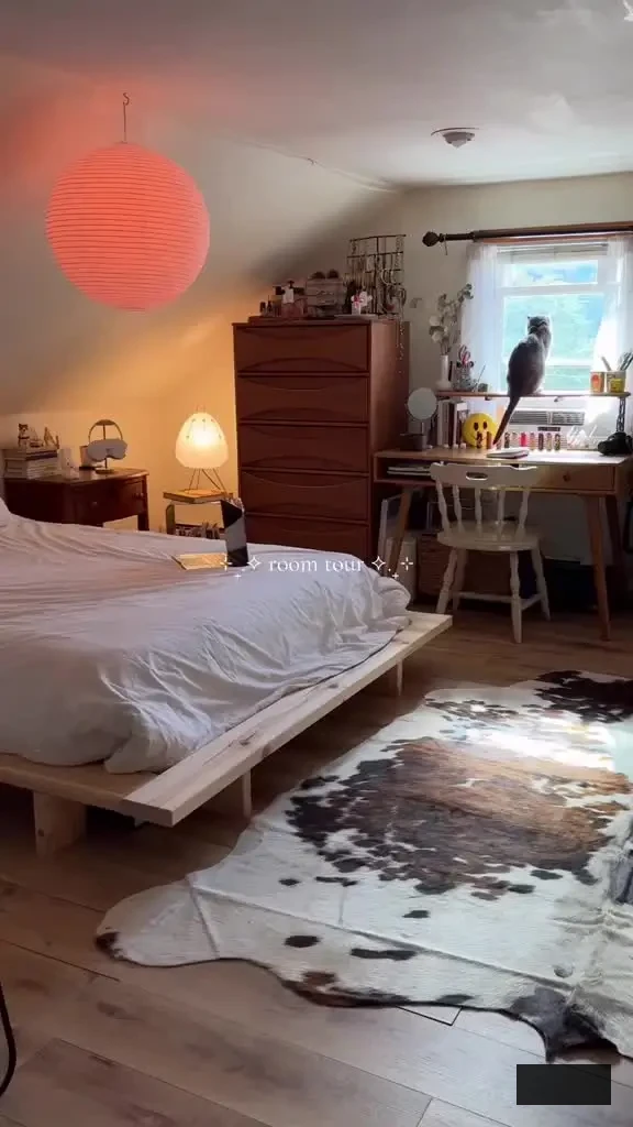 attic bedroom with desk design idea