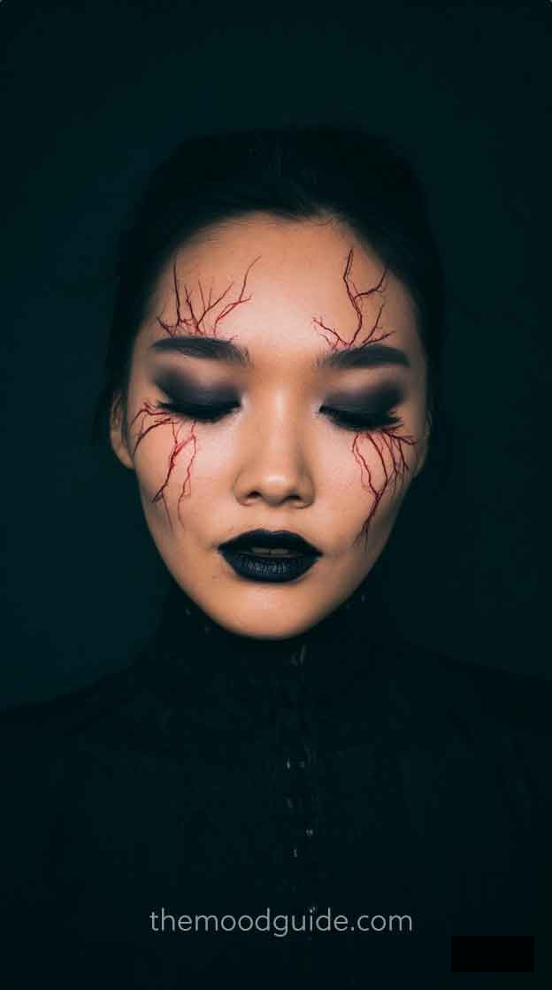 vampire makeup idea for halloween
