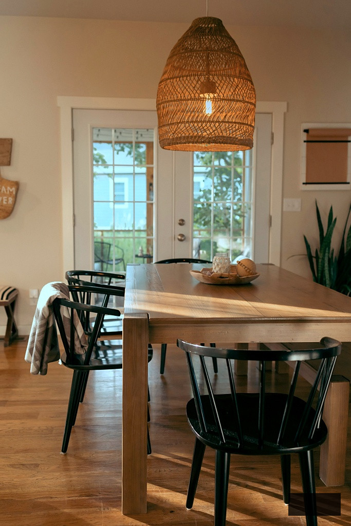 farmhouse style dining room