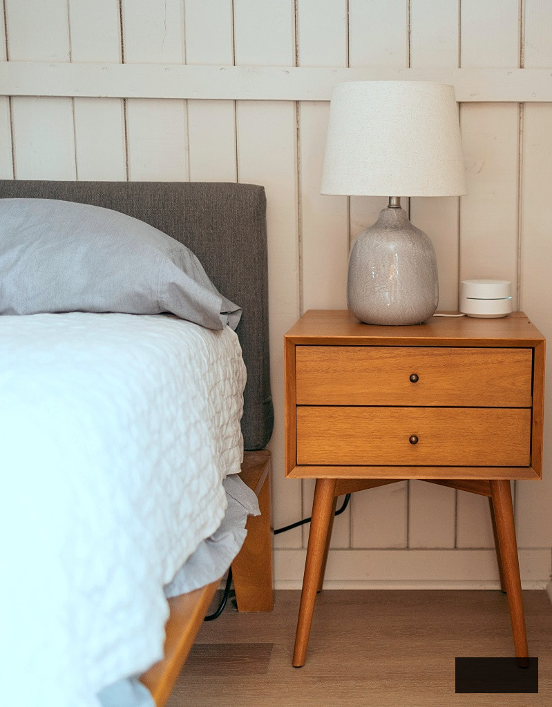 simple farmhouse bedroom