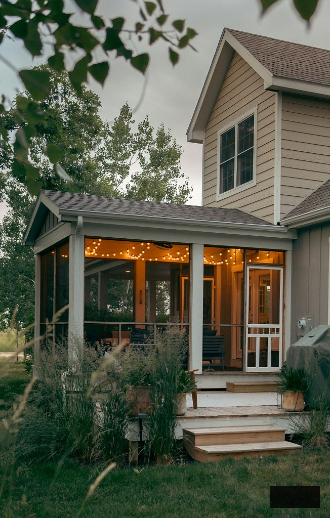 screened porch with Edison lights