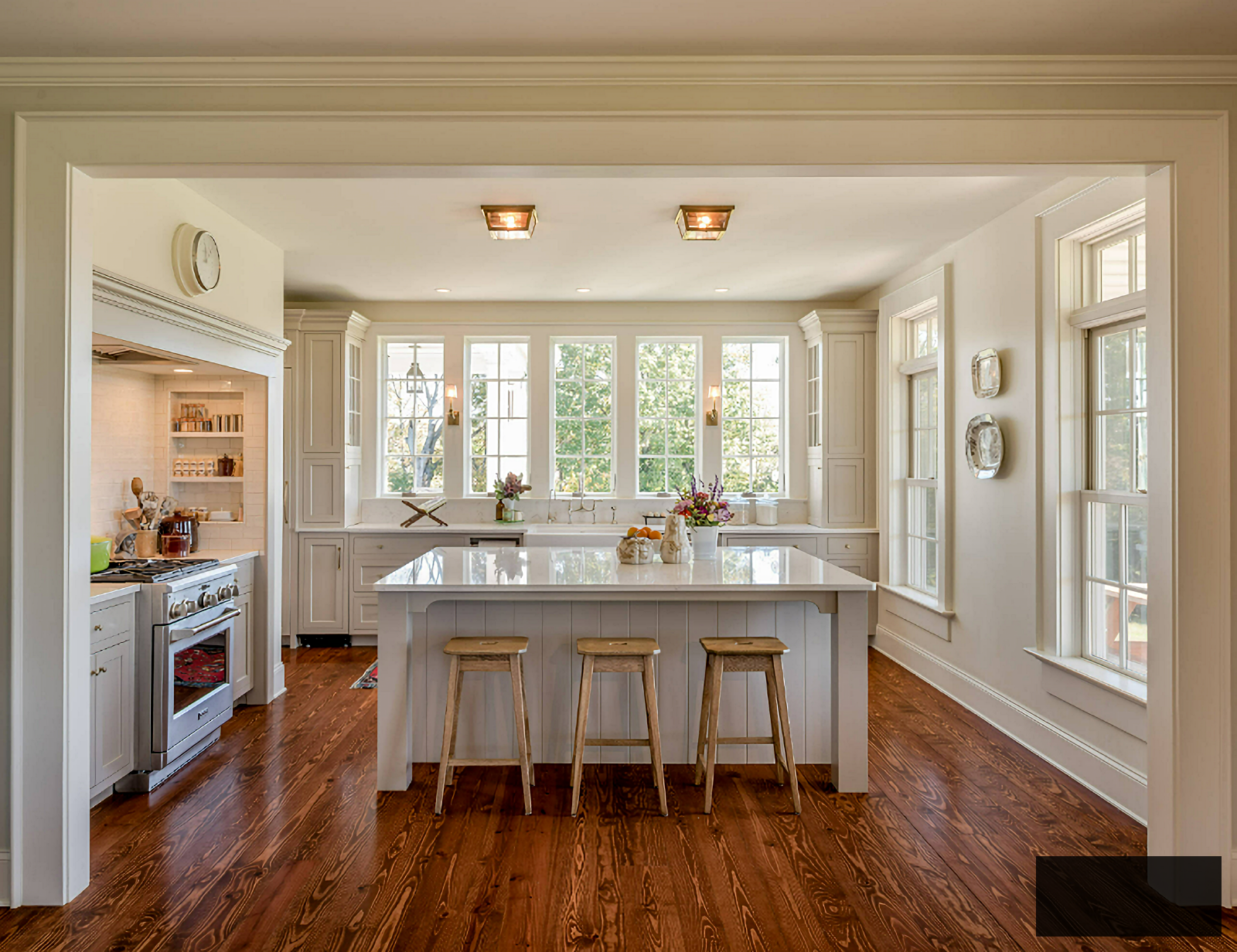 country style kitchen in Pennsylvania farmhouse
