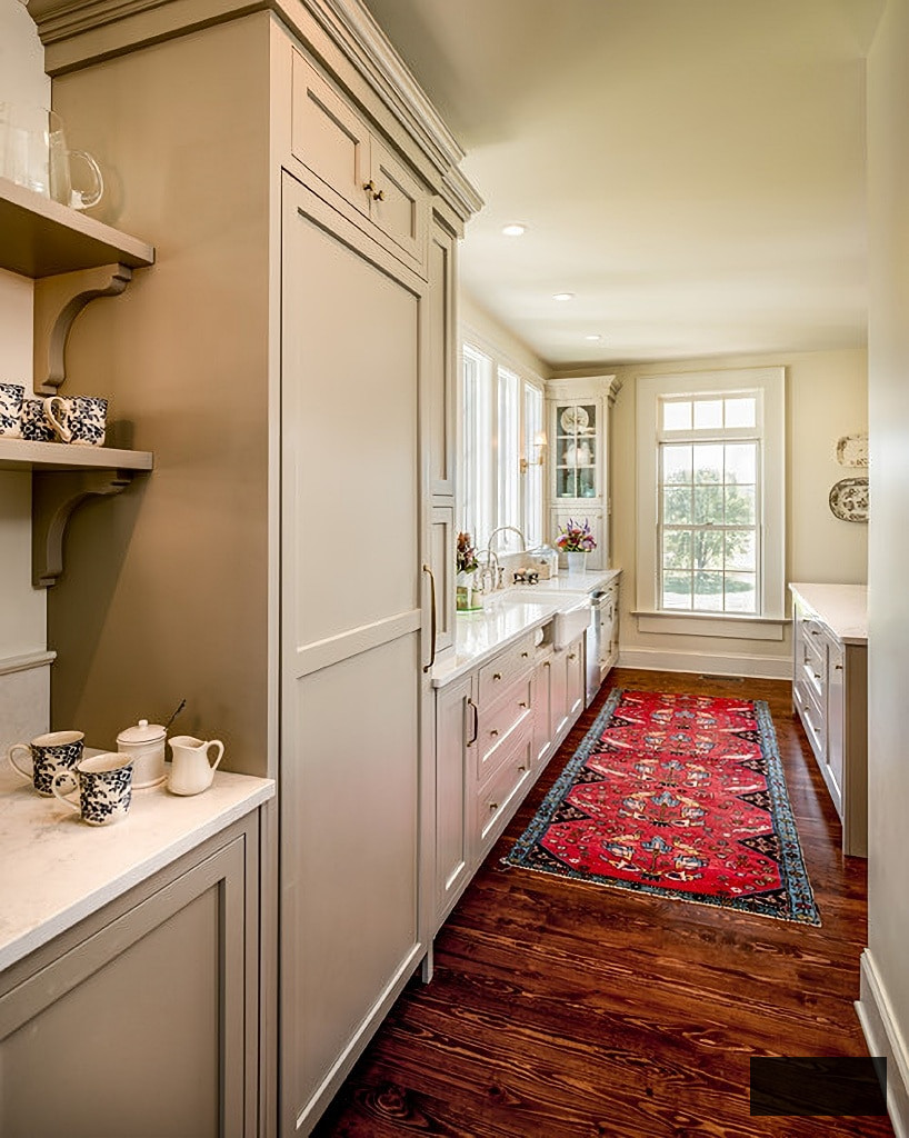 country style kitchen in Pennsylvania farmhouse