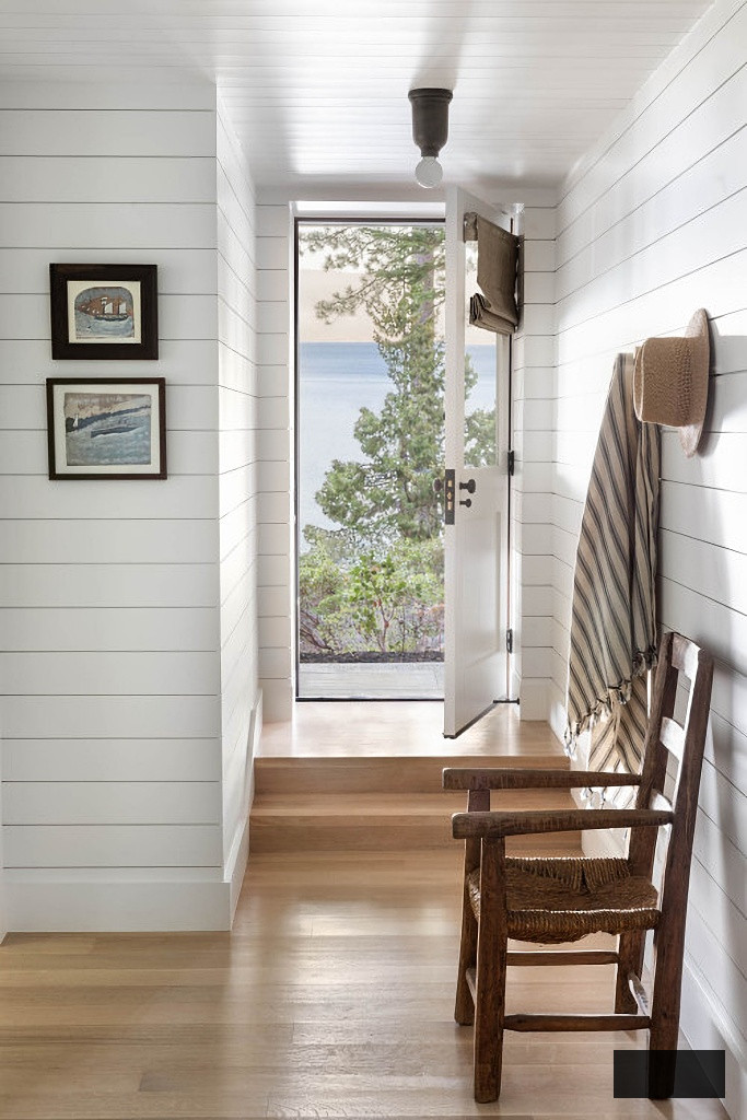 country style entryway
