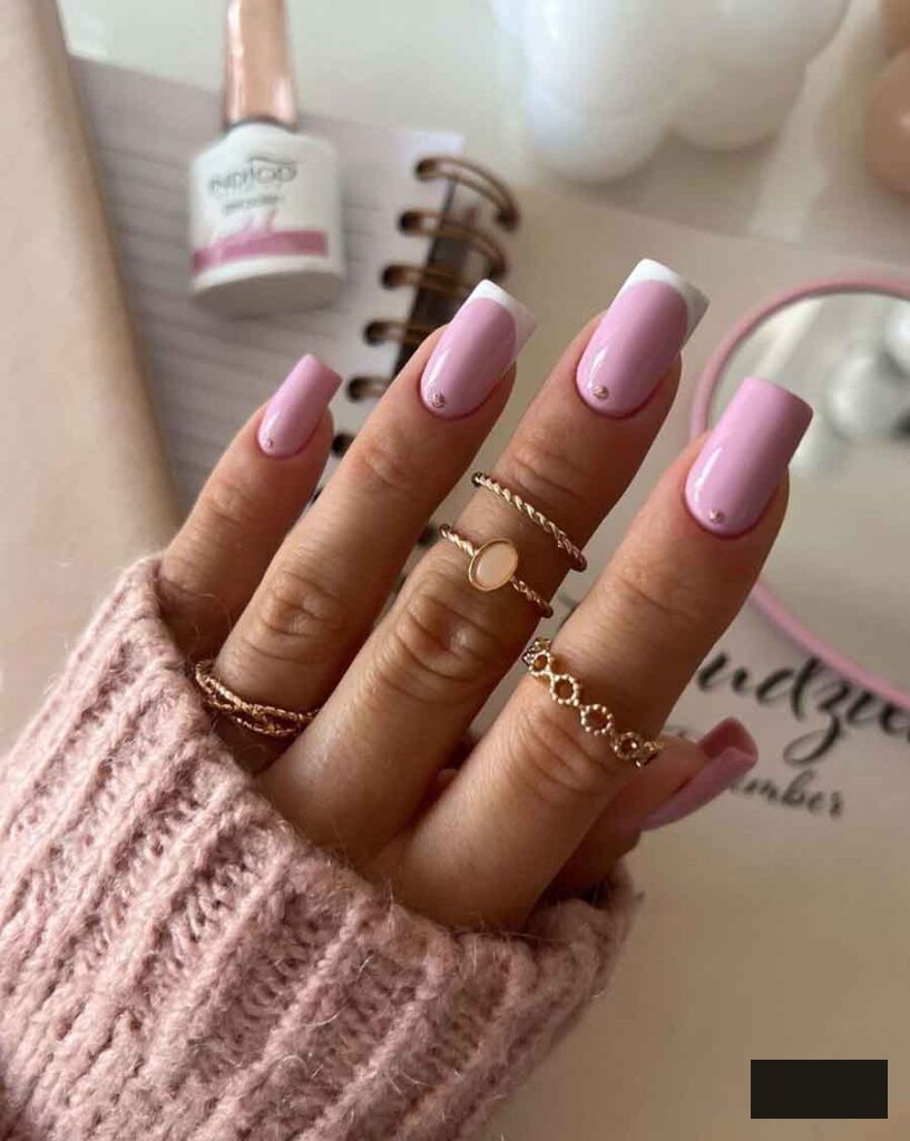 light pink square french tip minimalist christmas nail design