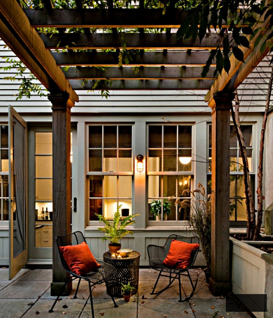townhouse patio