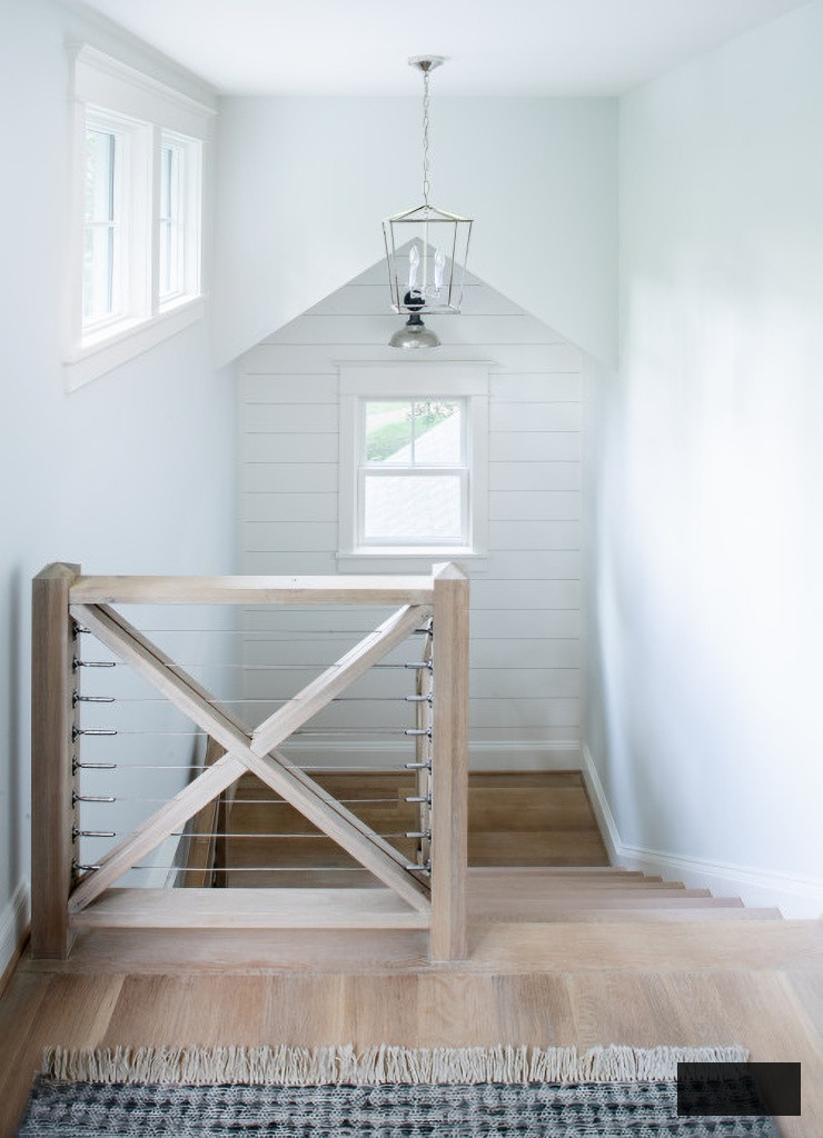 x-detailed staircase railing