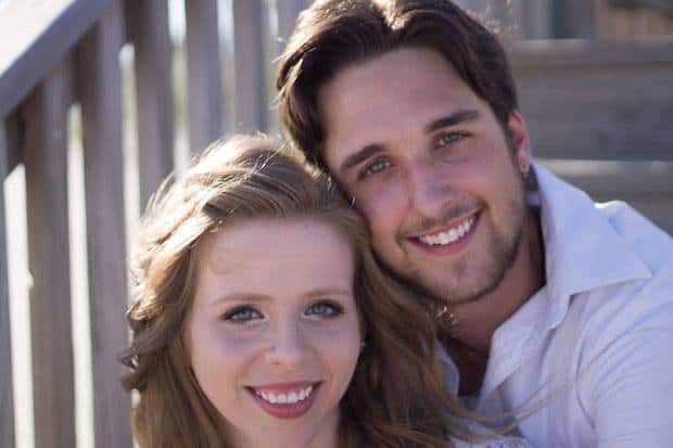 Joshua e Emmaline
