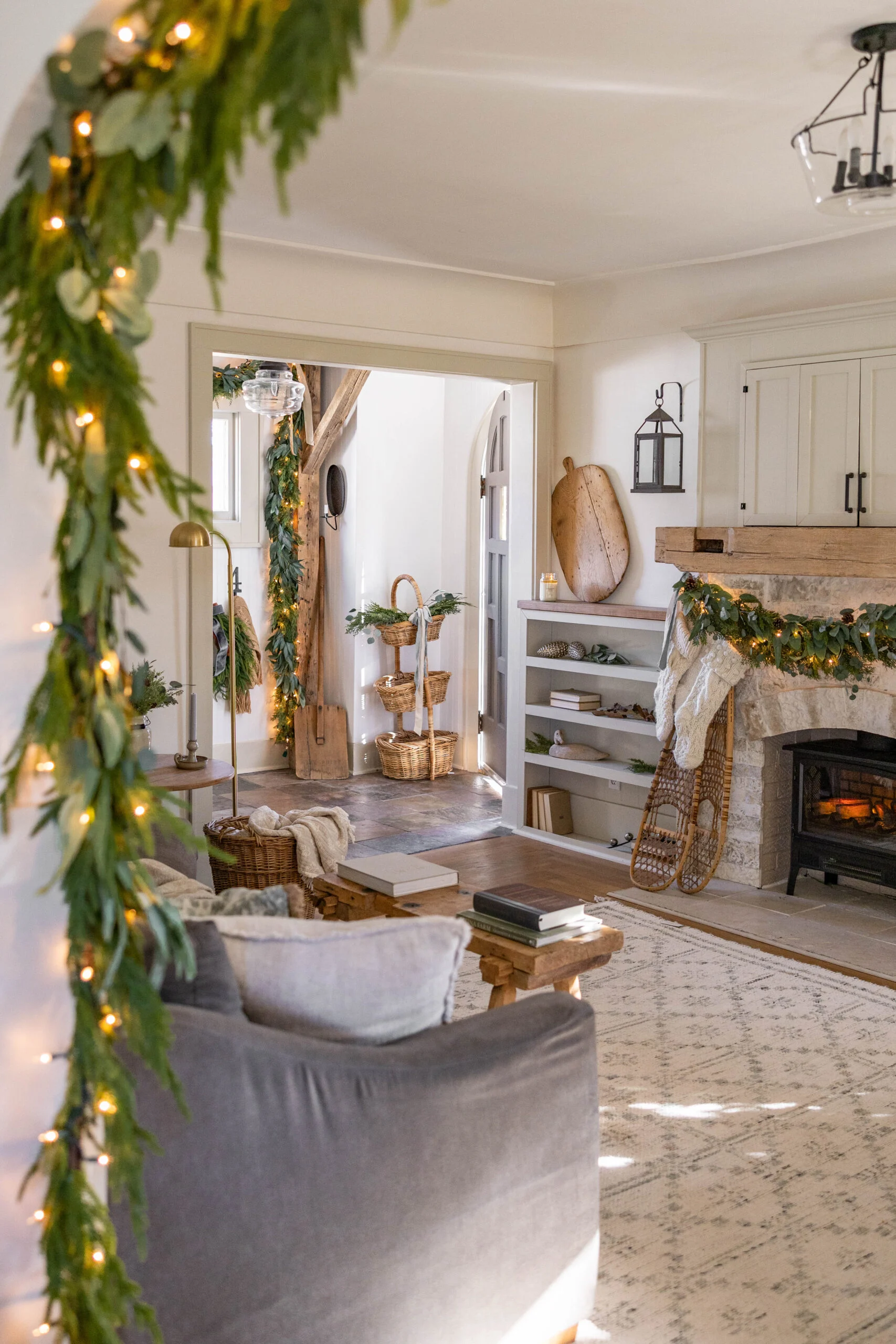Sala de Estar com Decoração de Natal