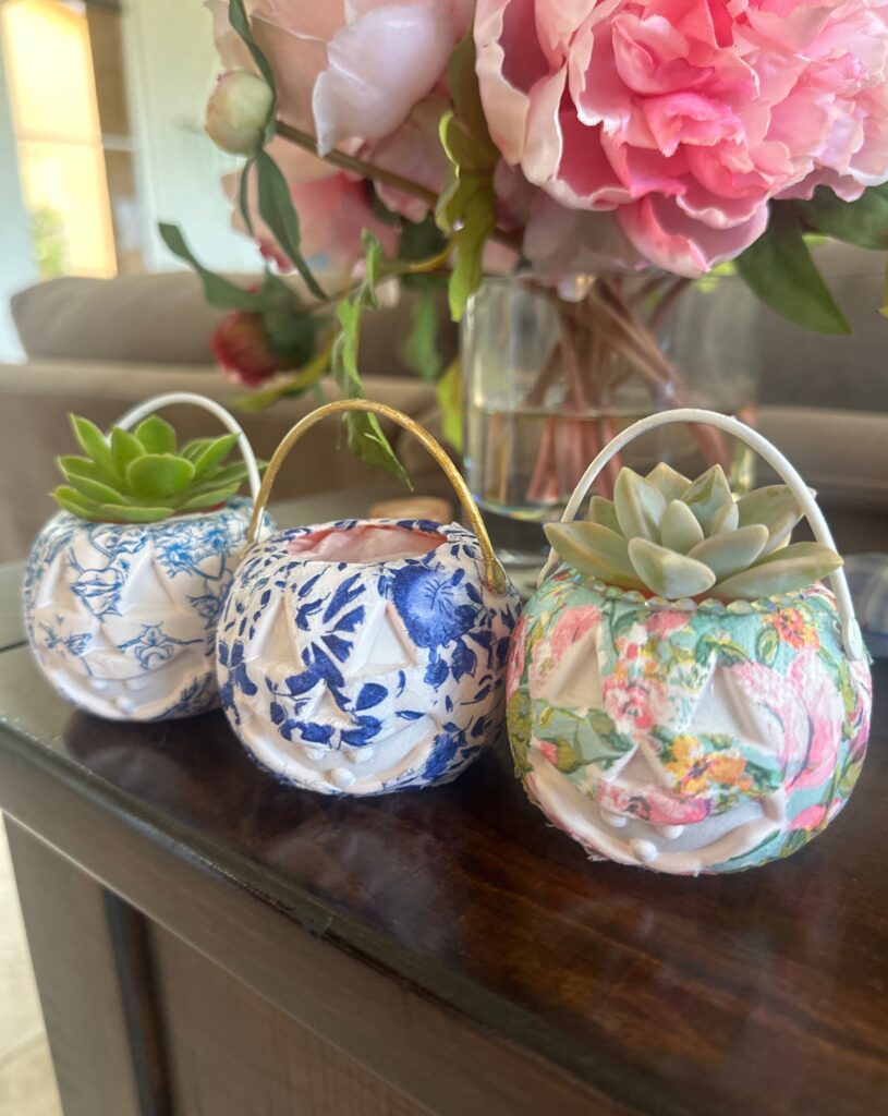 baldes de abóbora decoupagem