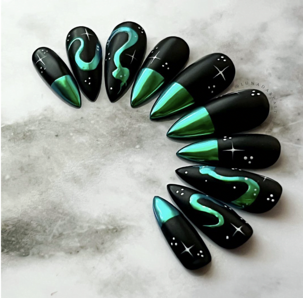 Unhas de Serpente Celestiais