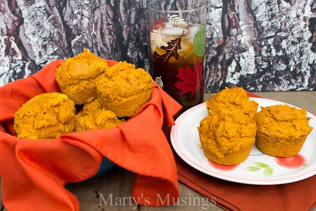 Muffins fáceis de abóbora com mistura para bolo