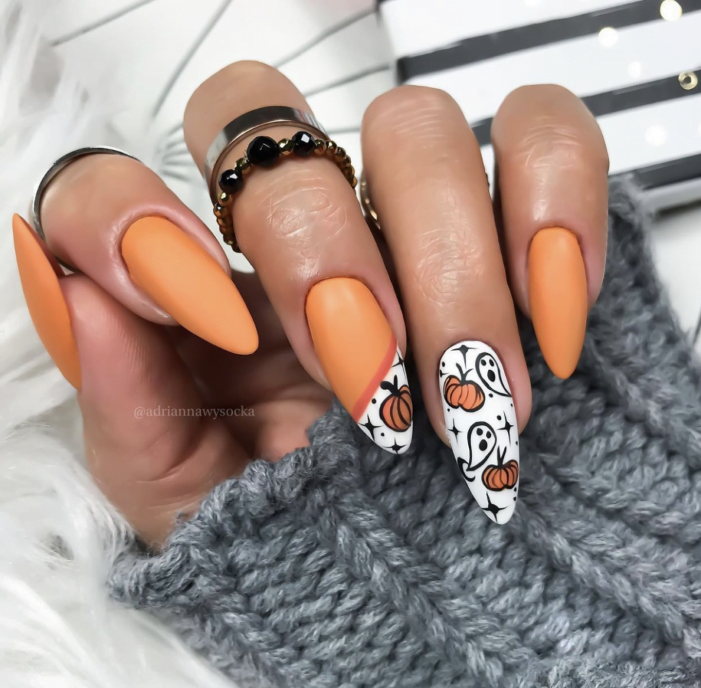 Design de Unhas Accent de Halloween