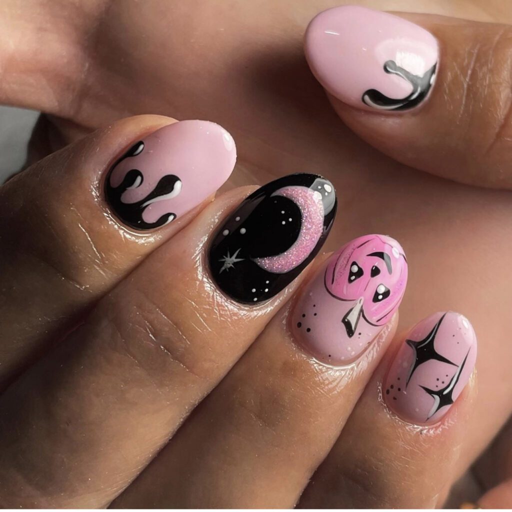 Unhas rosa e pretas assustadoras