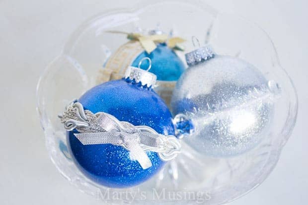 Enfeites de glitter sem sujeira para o Natal feitos com Mop -n Glo