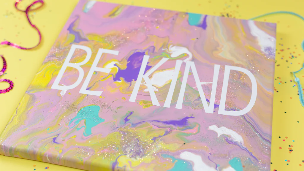 Tela de Gotejamento de Pintura DIY