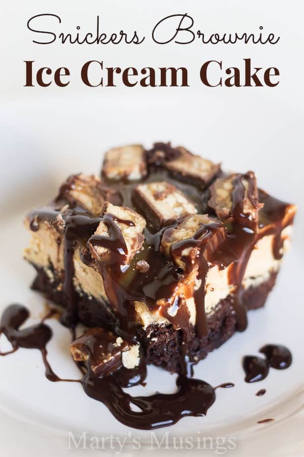Bolo de Sorvete de Brownie de Snickers de Marty's Musings