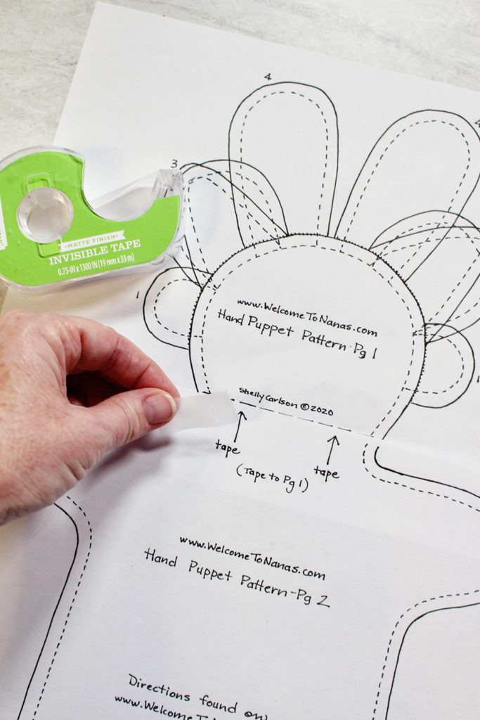 Peça do Padrão de Fantoche #2 gruda na peça #1 como mostrado pelas setas. | Welcome to Nana's #WelcometoNanas #Hand #Puppet #Free #Sewing #Pattern #Kids #Craft #DIY